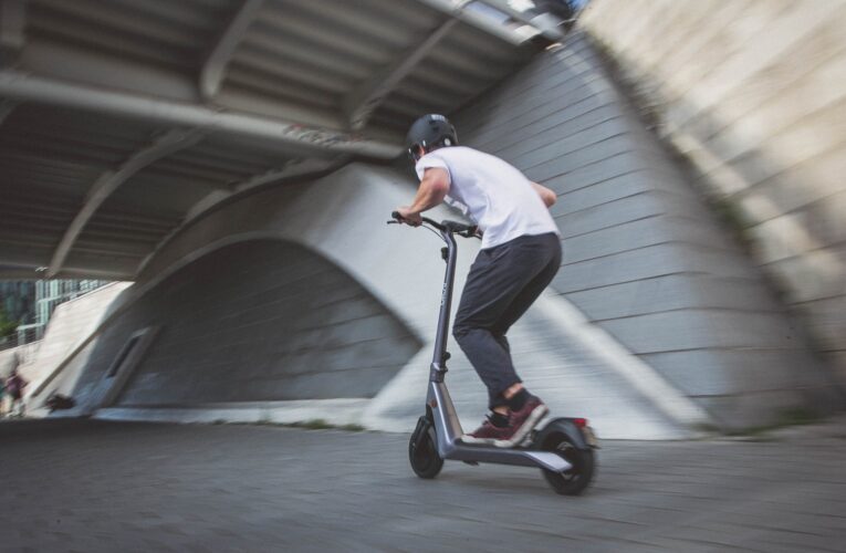 5 tips när du åker elscooter i regn
