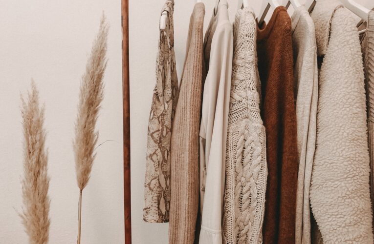 Investera i en minimalistisk garderob – för miljön och dig själv